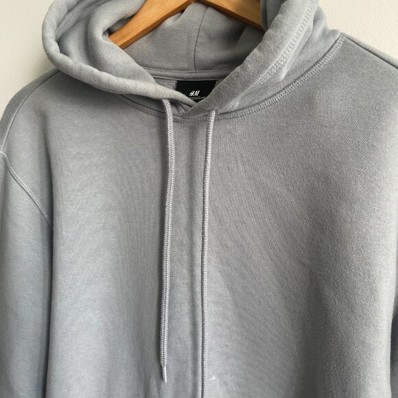 Light blue H&M men's hoodie size M - Picture 3 of 5
